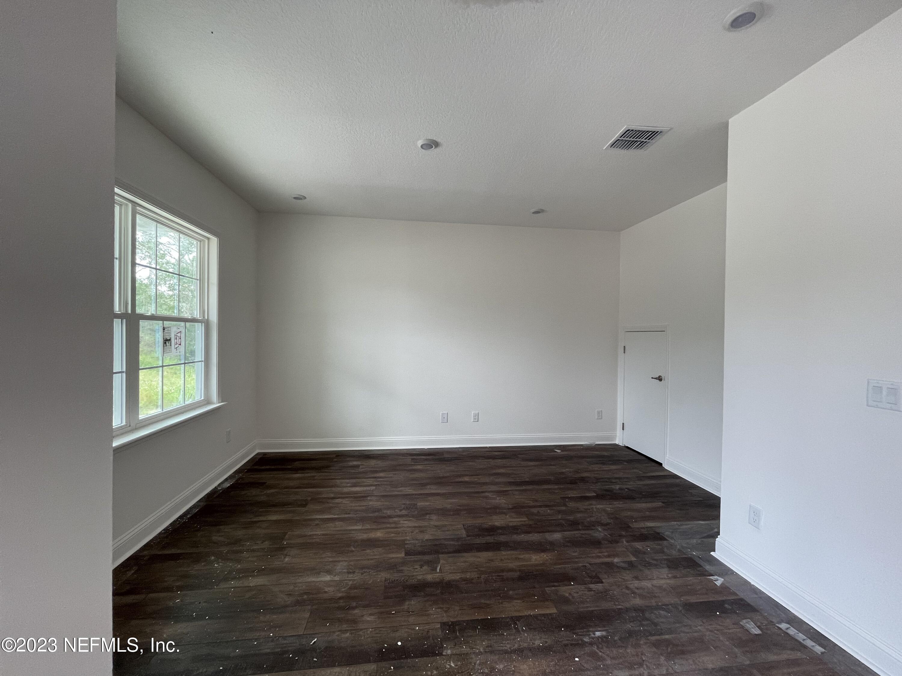 1425 Lake Foxmeadow Road Middleburg, FL 32068 - Photo 5 of 20 15 flex room