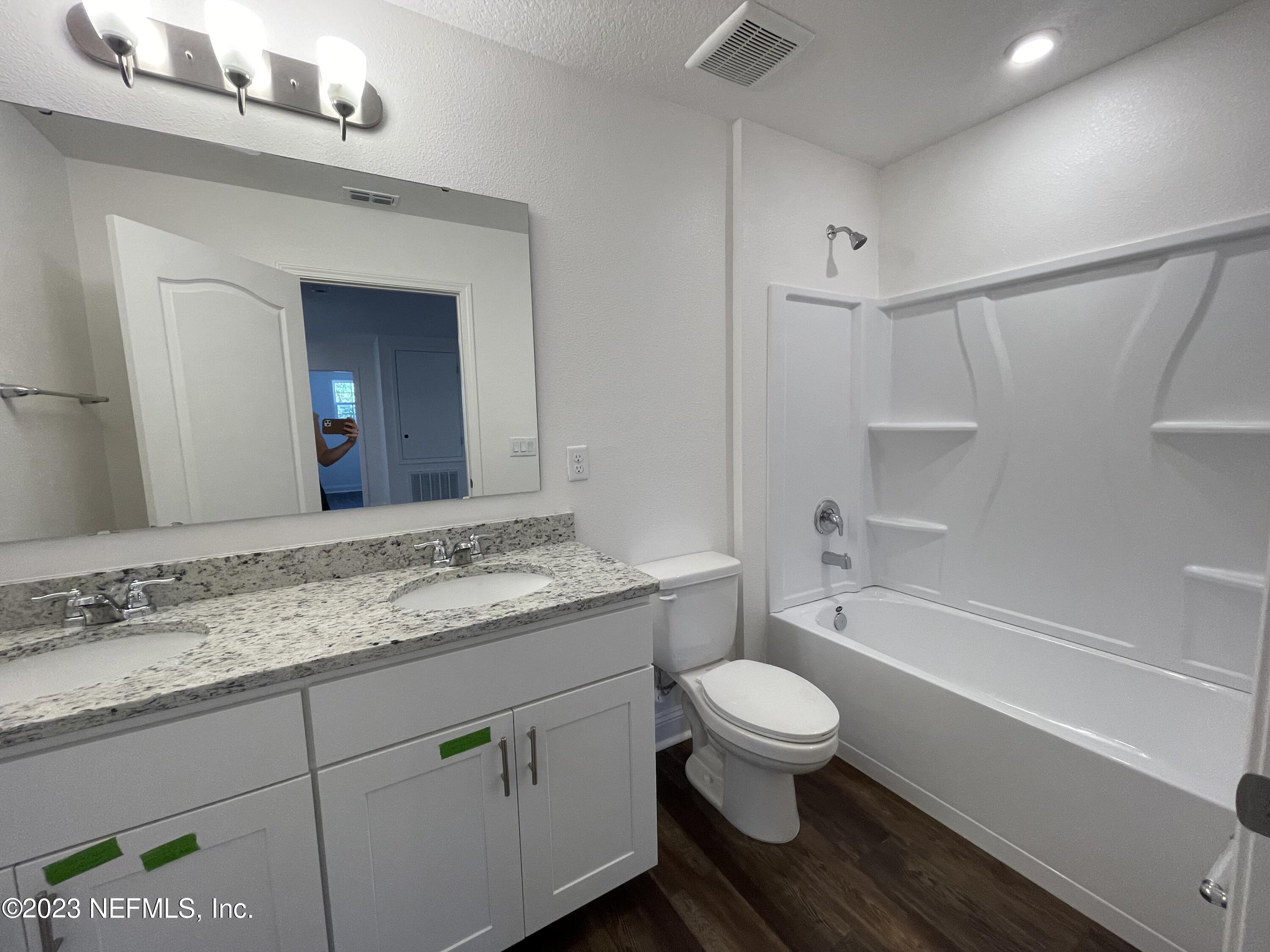 1425 Lake Foxmeadow Road Middleburg, FL 32068 - Photo 10 of 20 Bath 2 FM 15