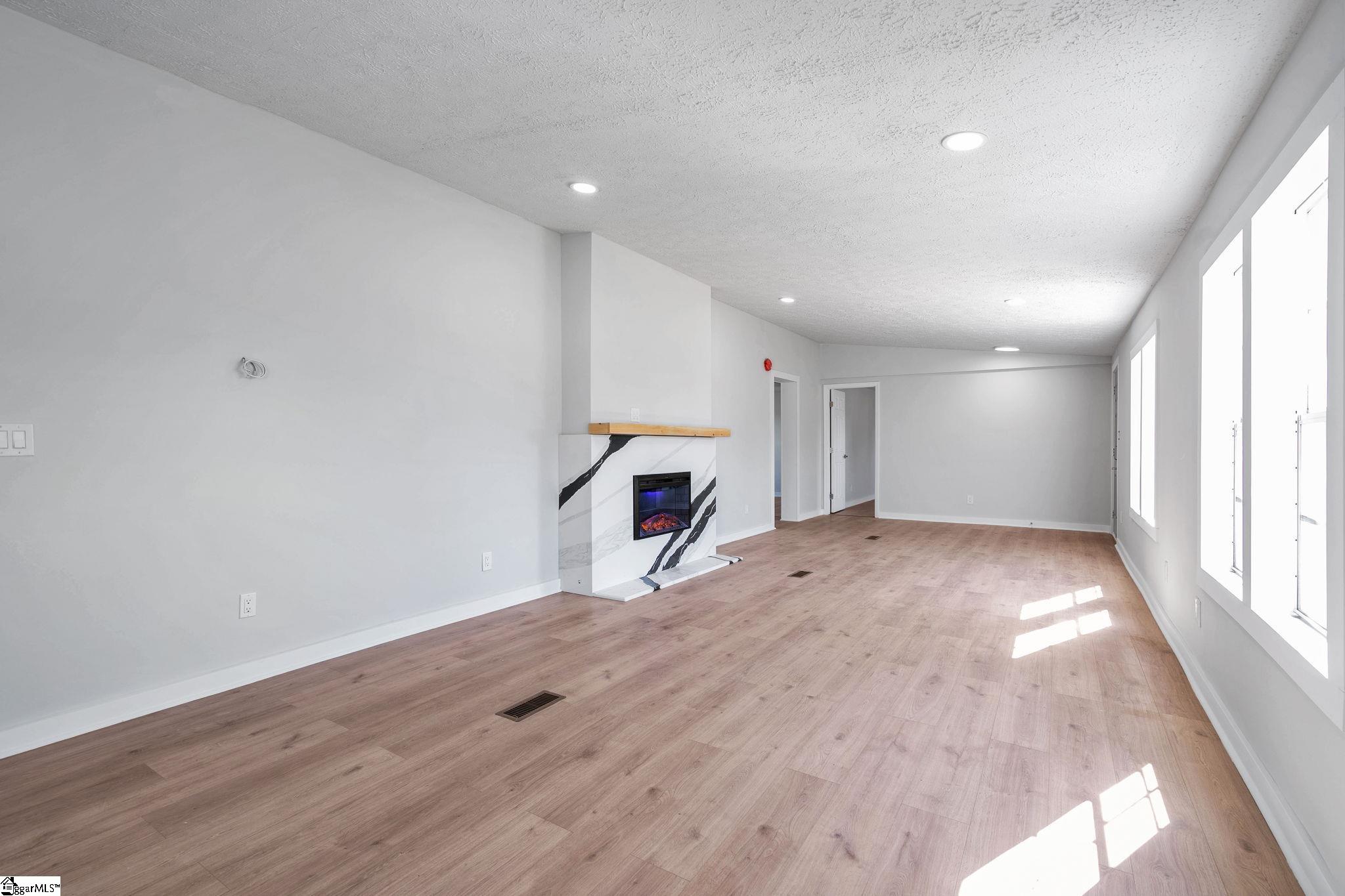 1339 Foster Road Inman, SC 29349 - Photo 8 of 18