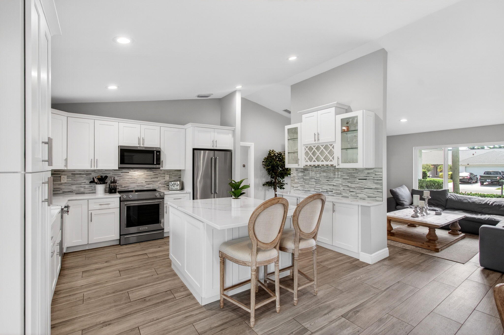 17773 Maplewood Drive Boca Raton, FL 33487 - Photo 14 of 50 White J&K Cabinetry