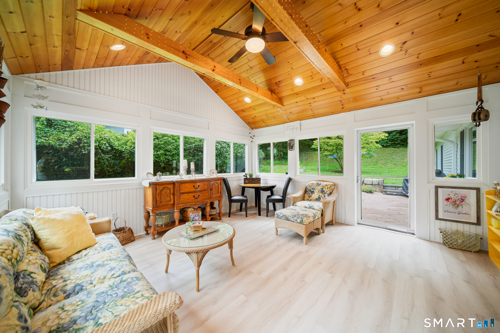 32 Hawley Road Danbury, CT 06811 - Photo 10 of 40 Gallery Image 10