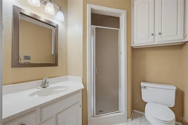 $749,000 | 137 Lakeview Drive, Aledo, TX 76008