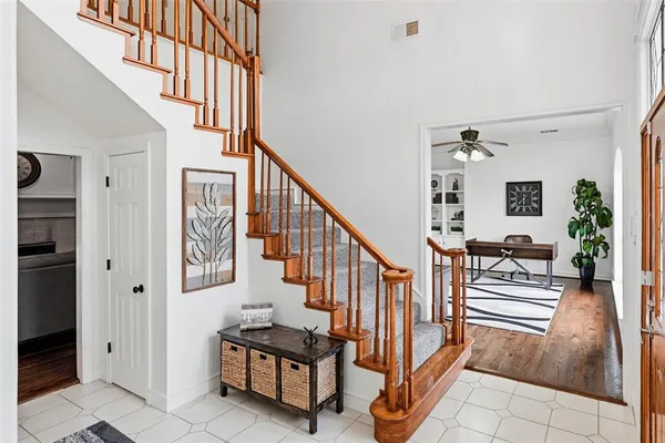 $749,000 | 137 Lakeview Drive, Aledo, TX 76008