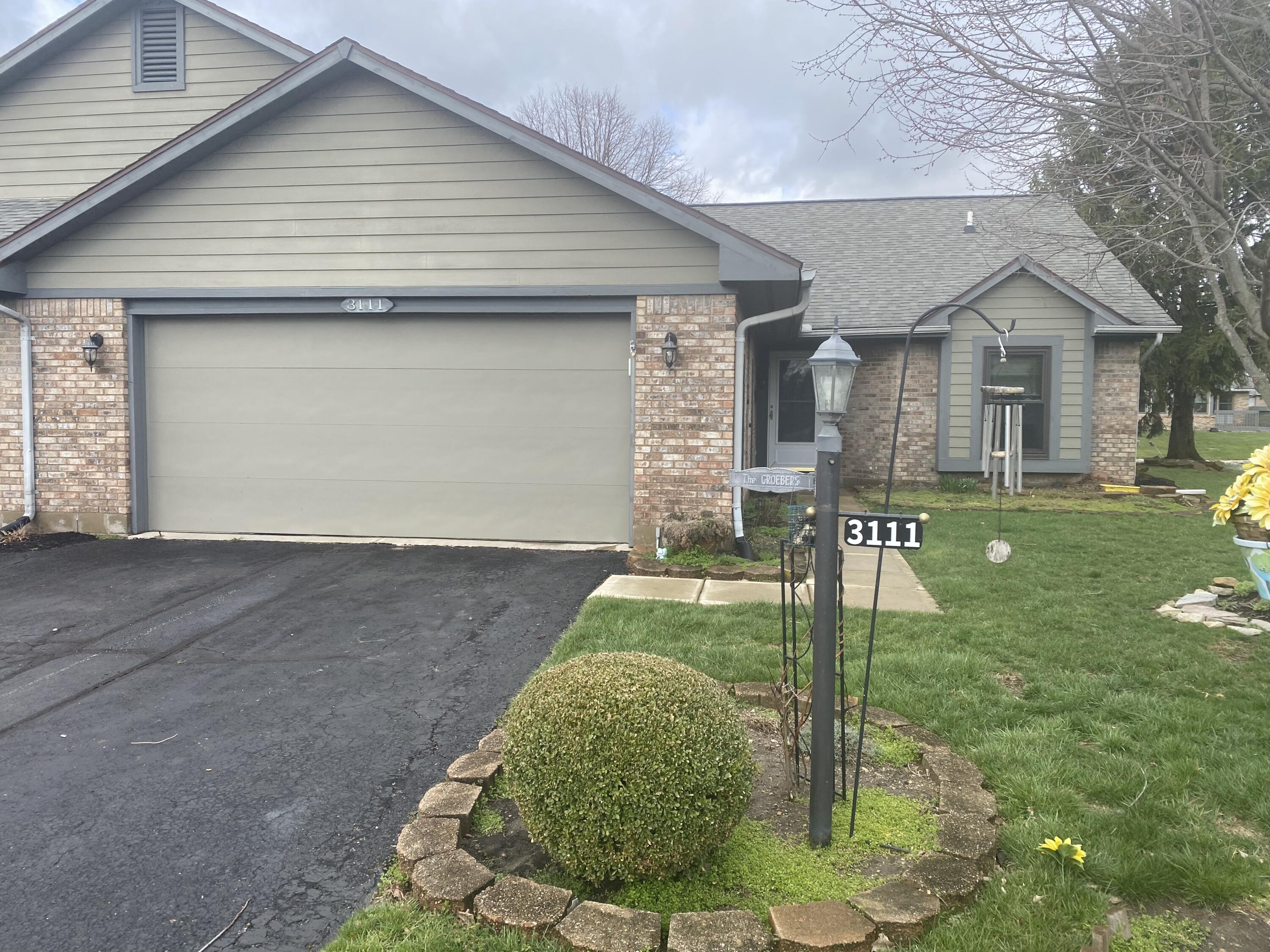 3111 Country Side Court Springfield, OH 45503 - Photo 3 of 23