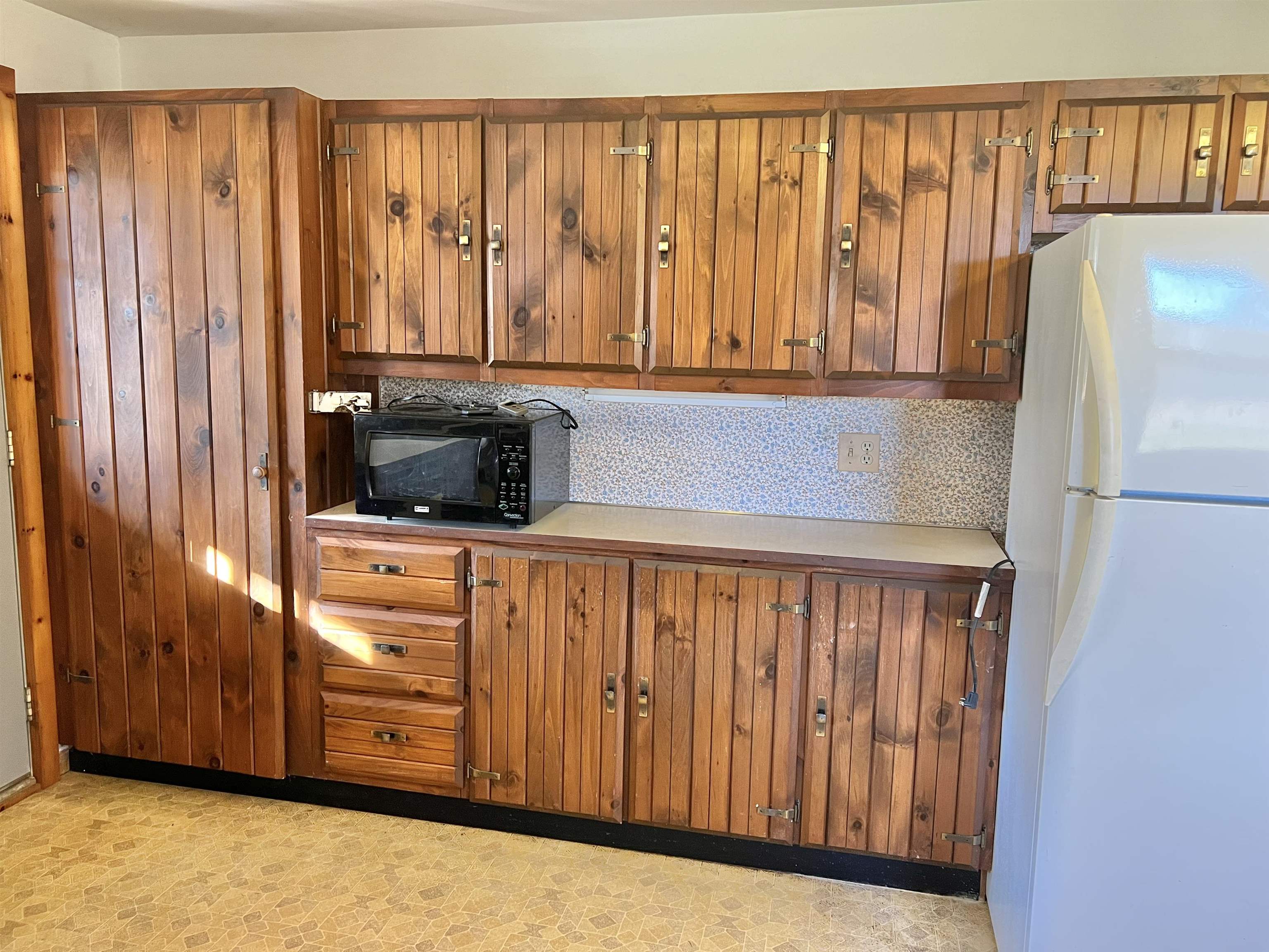 84 Colby Road North Thetford, VT 05075 - Photo 4 of 16