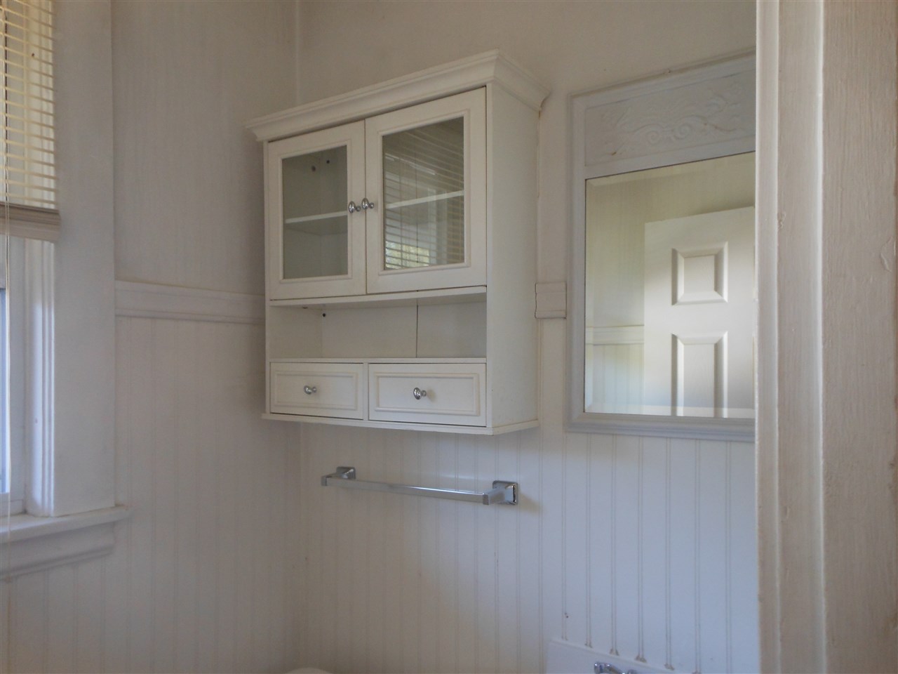 204 Alsace Street Manchester, NH 03102 - Photo 12 of 40