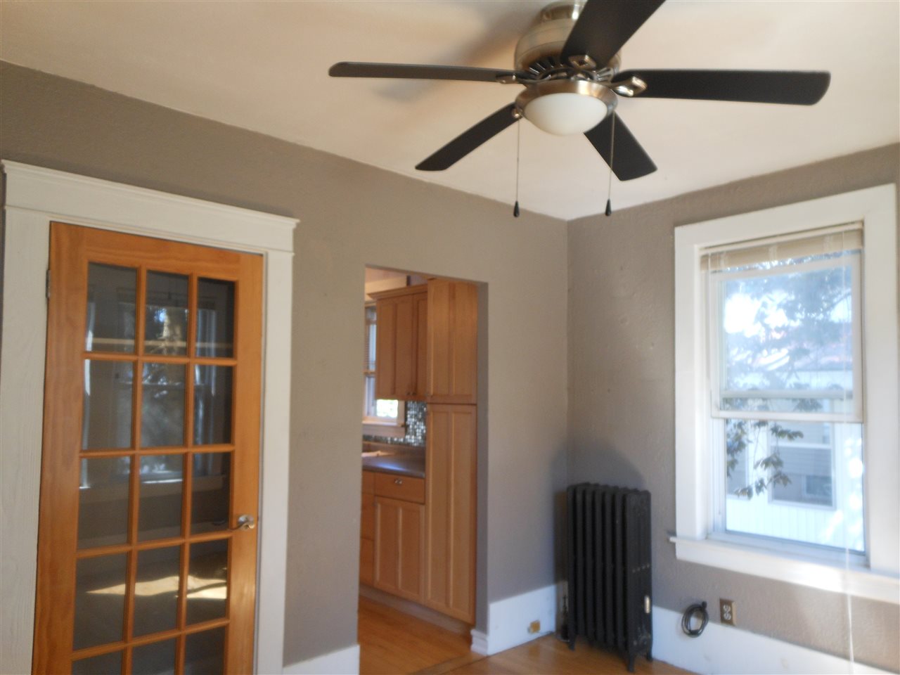 204 Alsace Street Manchester, NH 03102 - Photo 16 of 40