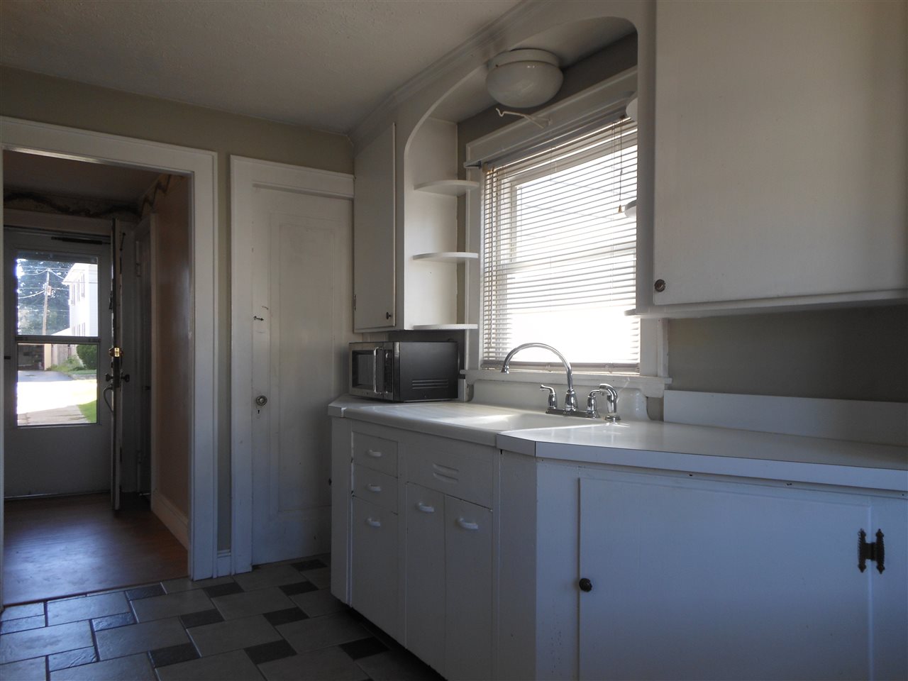 204 Alsace Street Manchester, NH 03102 - Photo 40 of 40