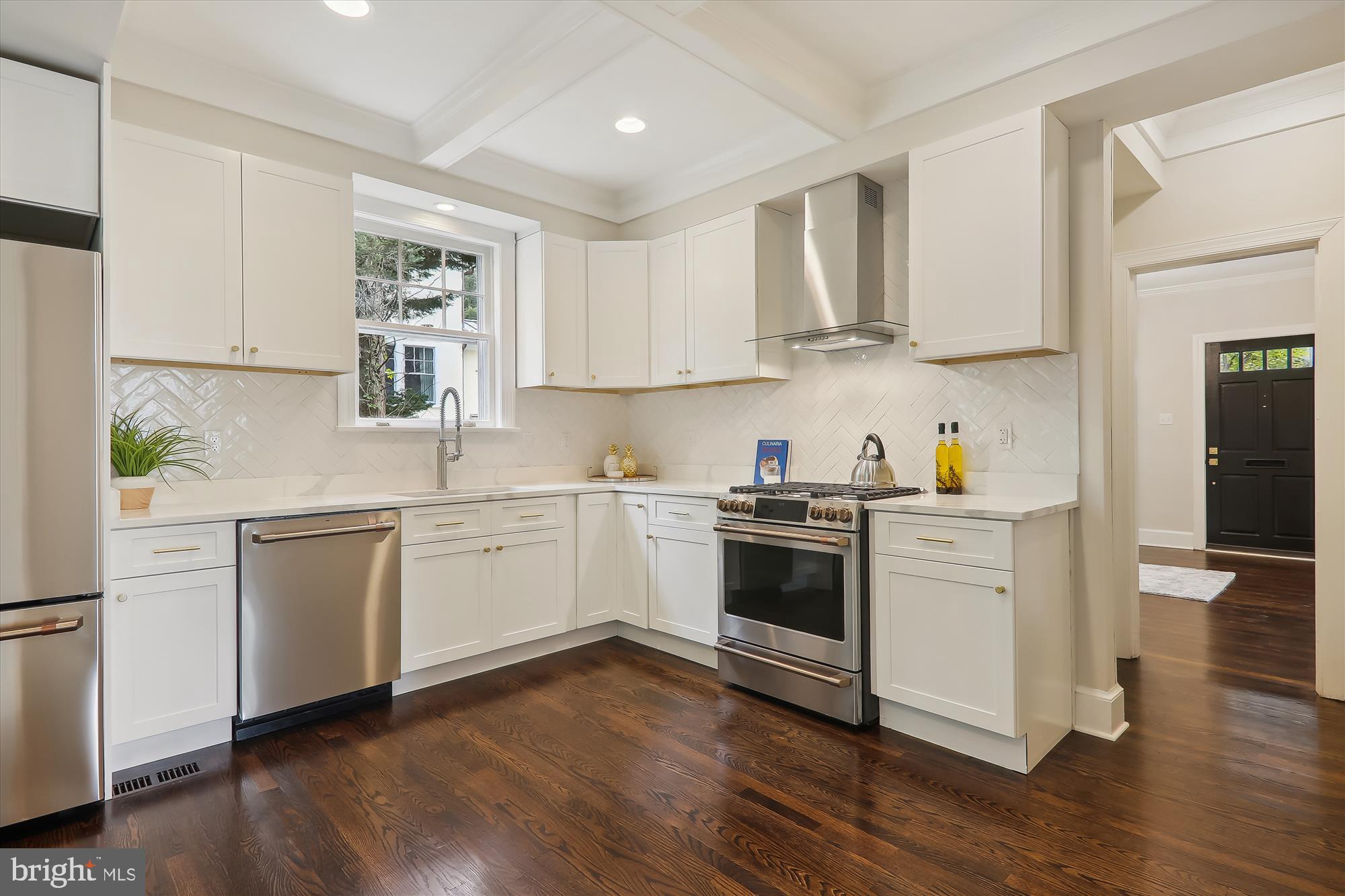 7108 Brookville Road Chevy Chase, MD 20815 - Photo 15 of 96