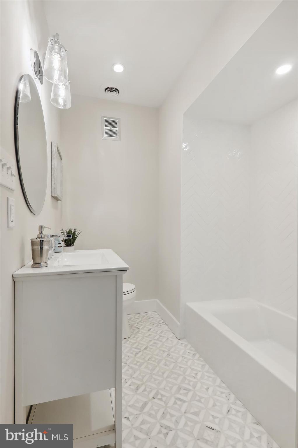 7108 Brookville Road Chevy Chase, MD 20815 - Photo 43 of 96