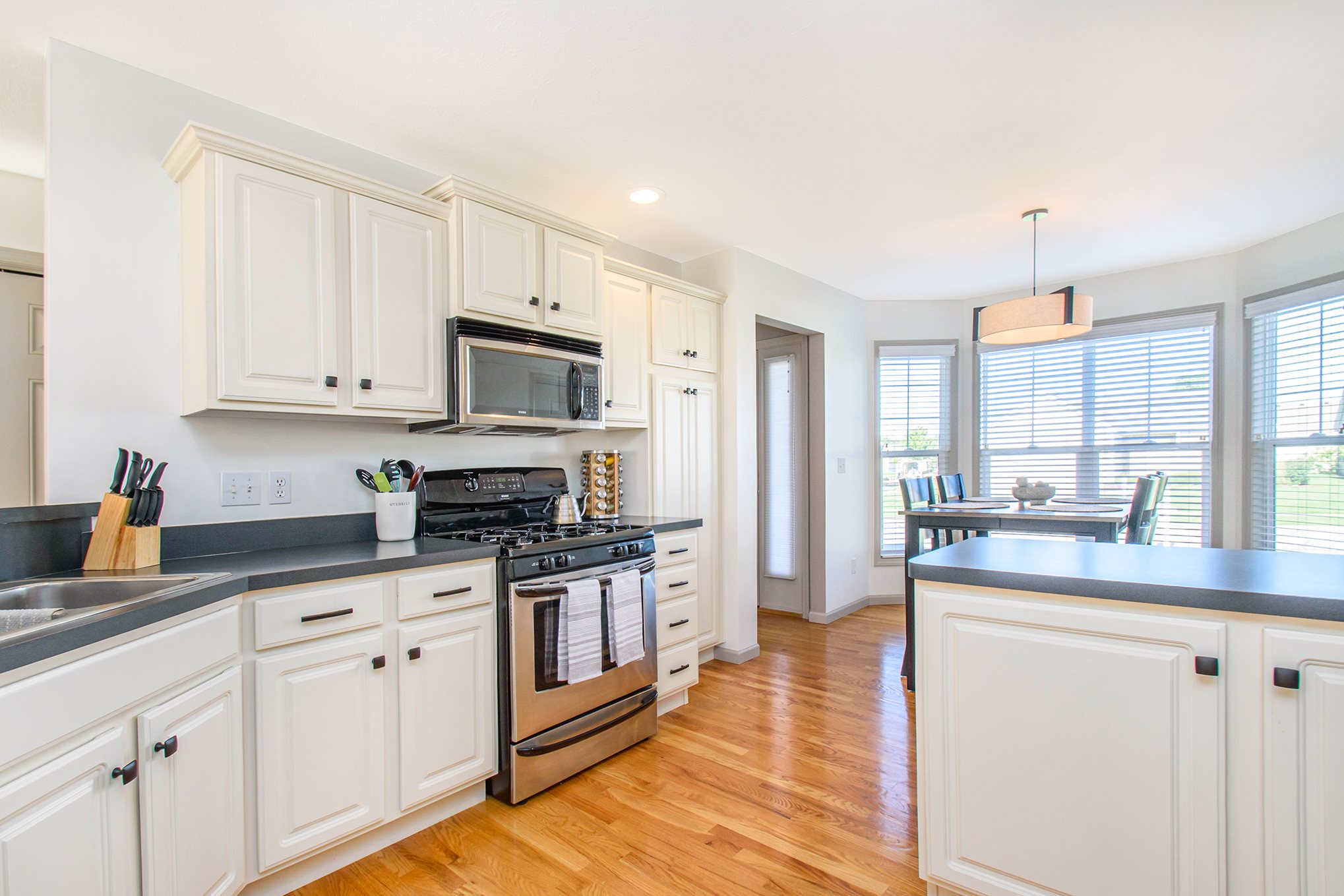 6102 Rockefeller Court Granger, IN 46530 - Photo 11 of 31 Gallery Image 11