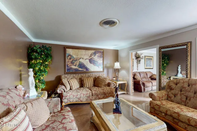 $435,000 | 906 Turney Drive, El Paso, TX 79902