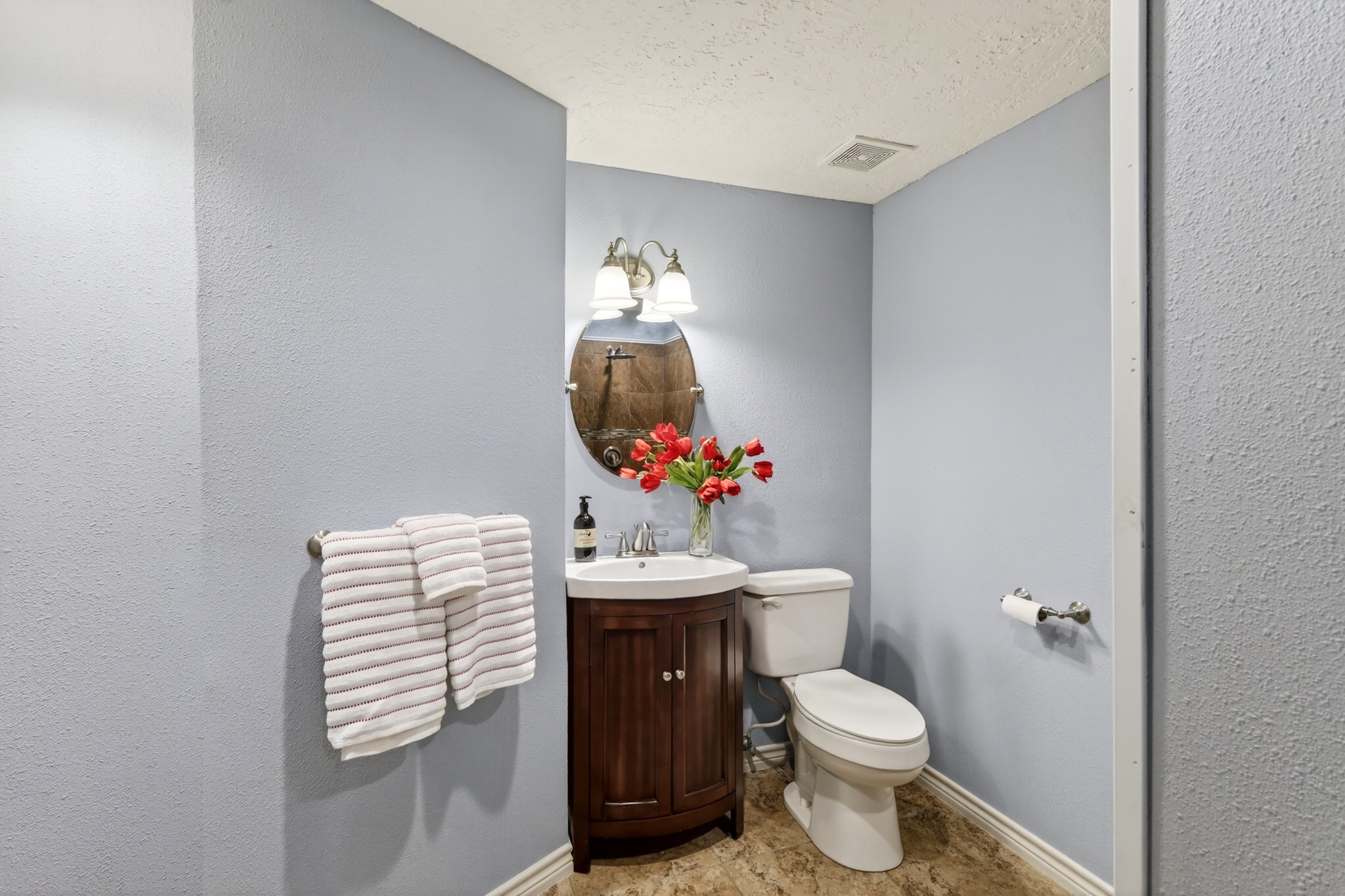 1002 Washington Street Brenham, TX 77833 - Photo 9 of 23