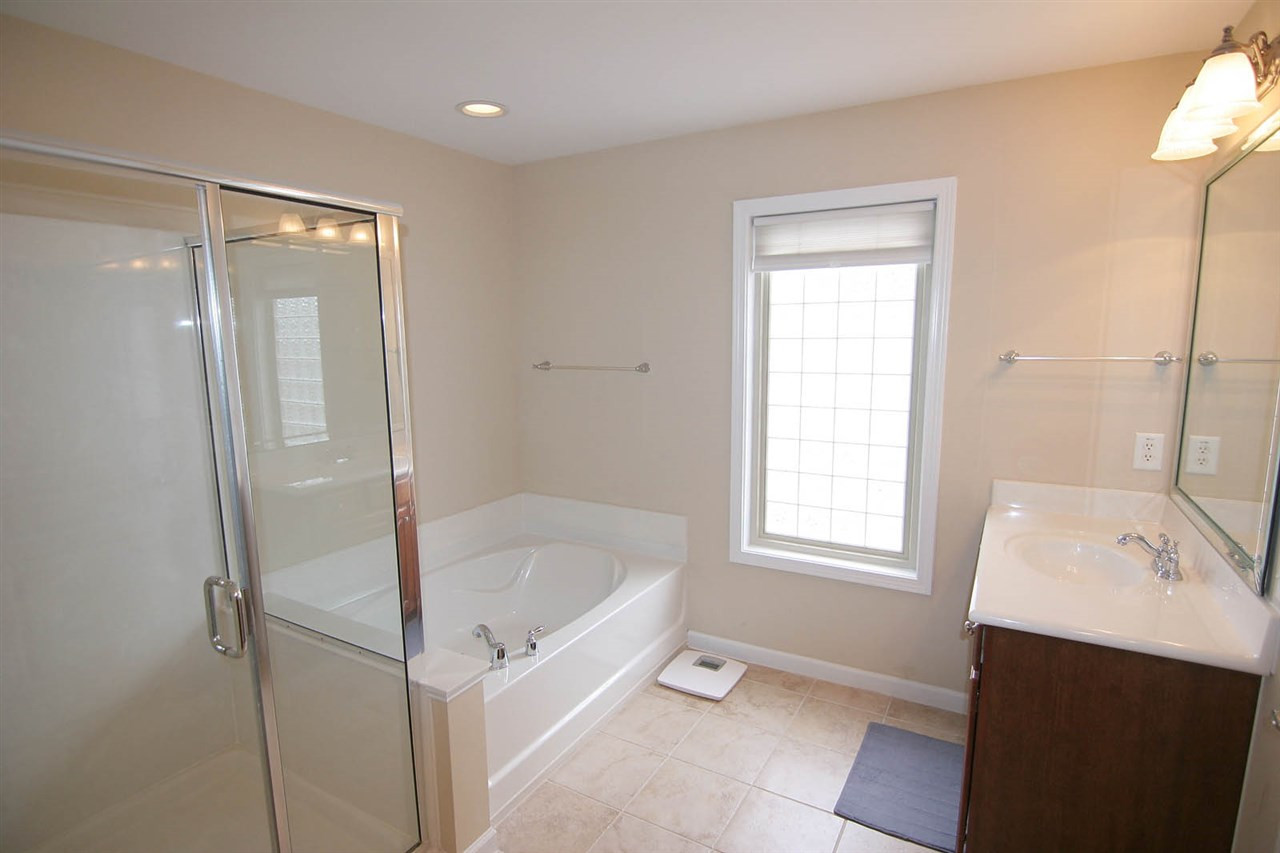 2723 Kinsley Place Raleigh, NC 27616 - Photo 19 of 25 Seperate vanities