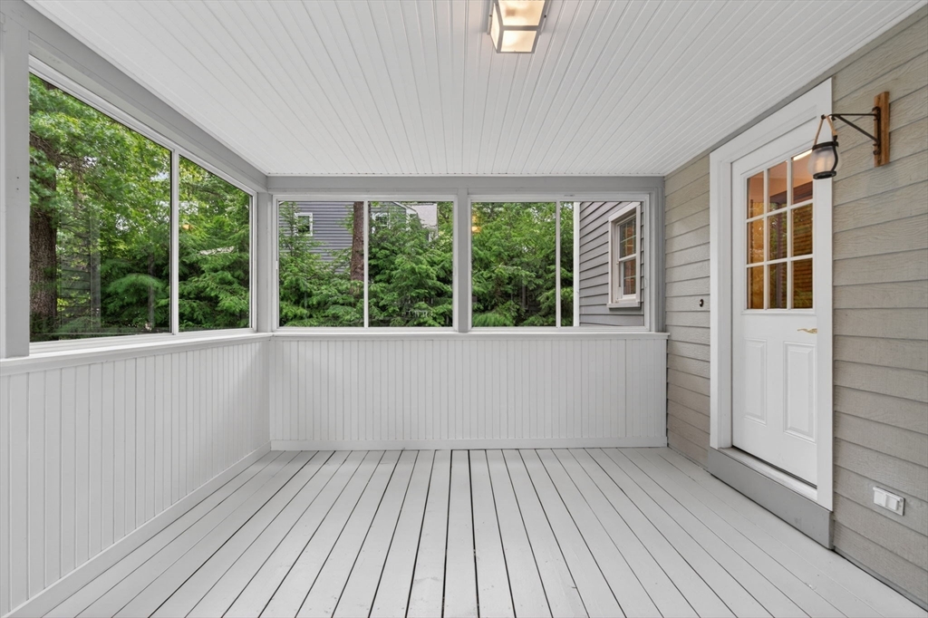 2 Ridge Hill Way Andover, MA 01810 - Photo 10 of 42