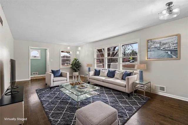 $250,000 | 9052 East 59th Street, Raytown, MO 64133