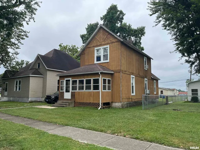 $65,000 | 404 North Beech Street, Centralia, IL 62801