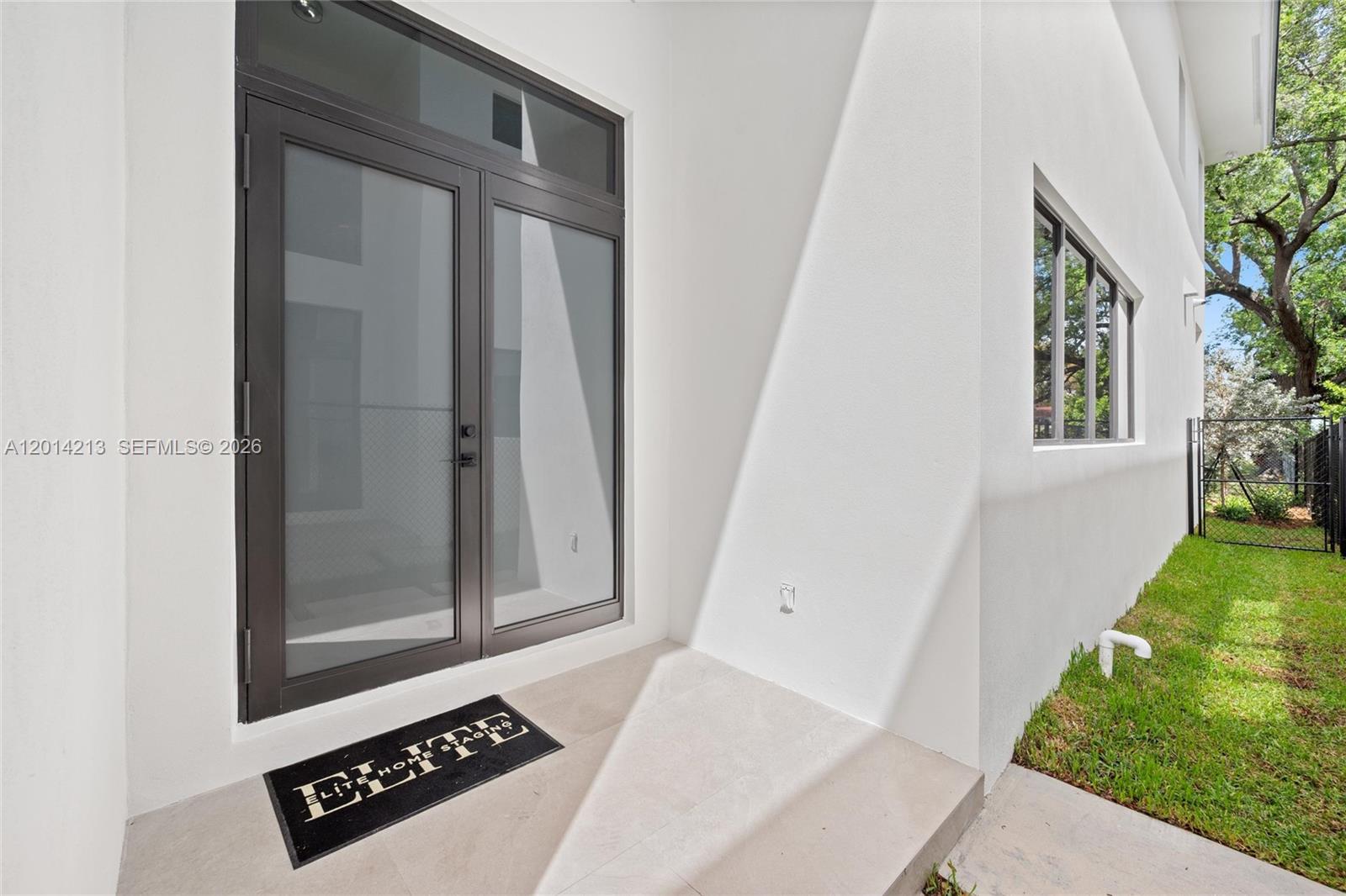 2745 Southwest 23rd Terrace Miami, FL 33145 - Photo 2 of 37