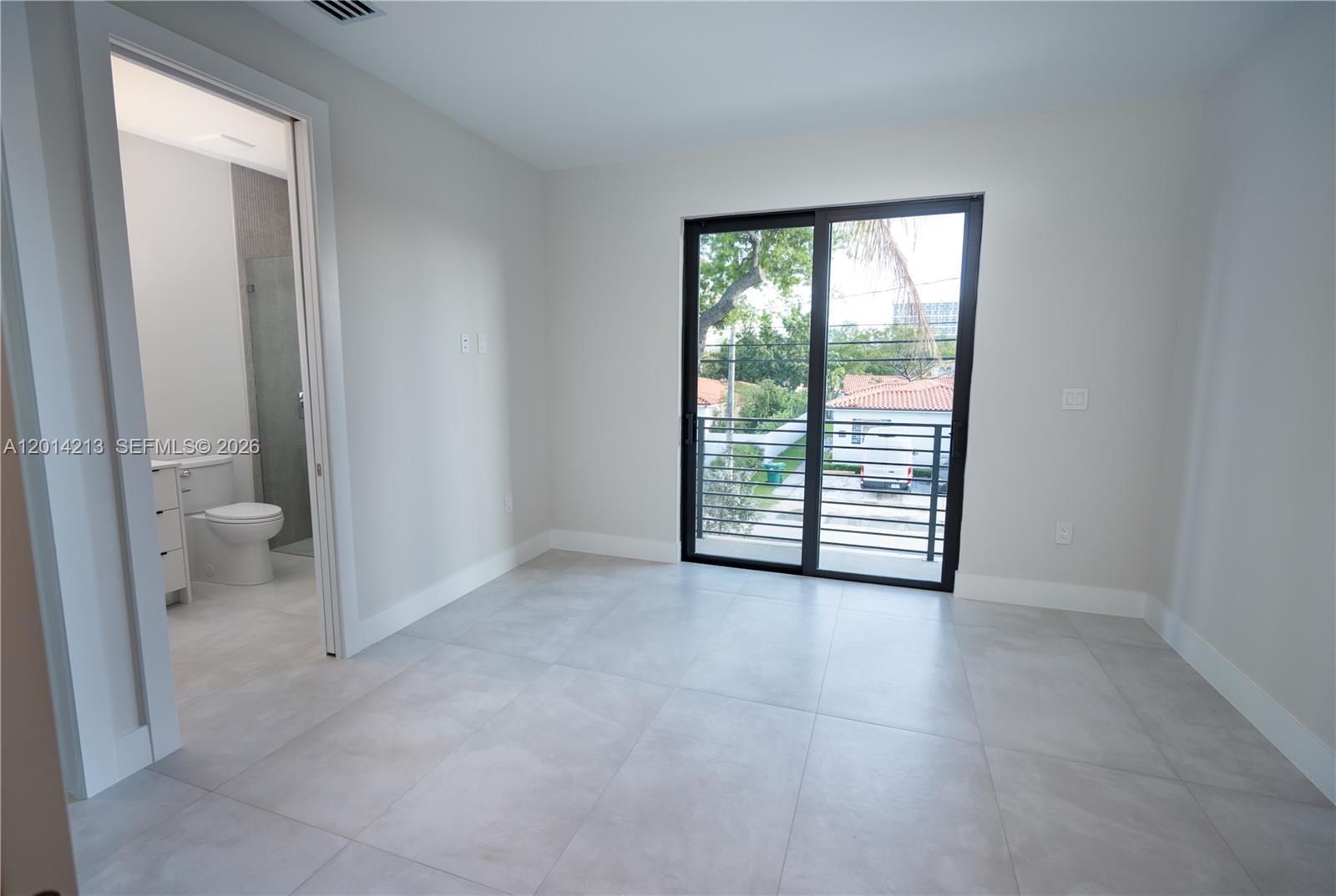 2745 Southwest 23rd Terrace Miami, FL 33145 - Photo 23 of 37