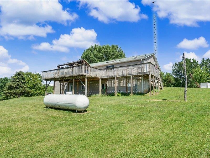874 Rock Cut Road Hazel Green, WI 53811 - Photo 26 of 36
