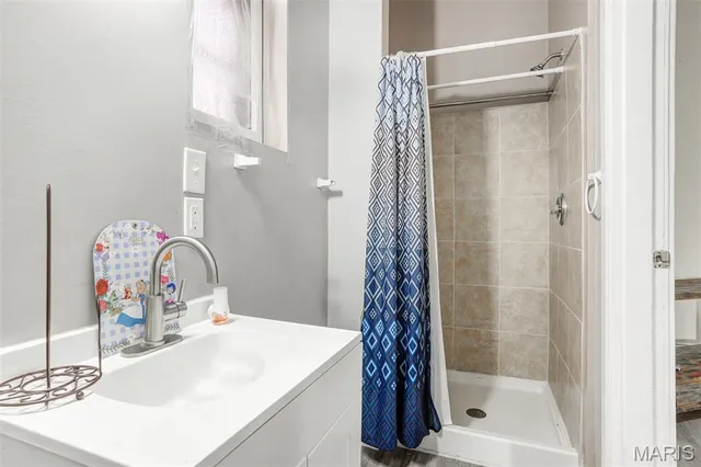 $214,000 | 4248 Norfolk Avenue, St. Louis, MO 63110