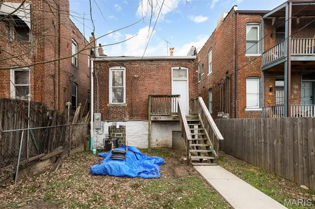 $214,000 | 4248 Norfolk Avenue, St. Louis, MO 63110