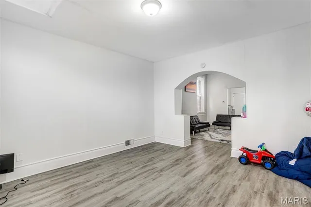 $214,000 | 4248 Norfolk Avenue, St. Louis, MO 63110