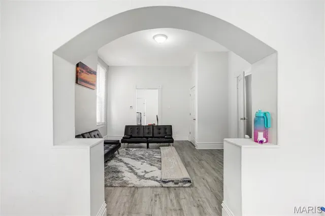 $214,000 | 4248 Norfolk Avenue, St. Louis, MO 63110