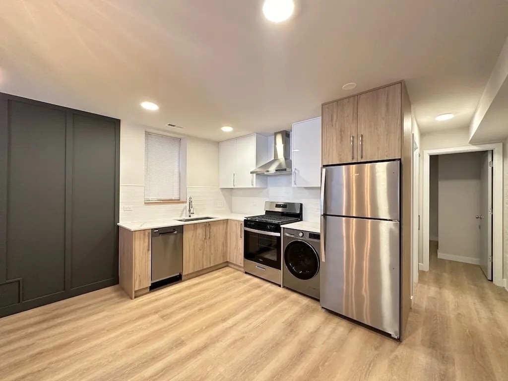 2439 West Walton Street, Unit GR Chicago, IL 60622 - Photo 6 of 15