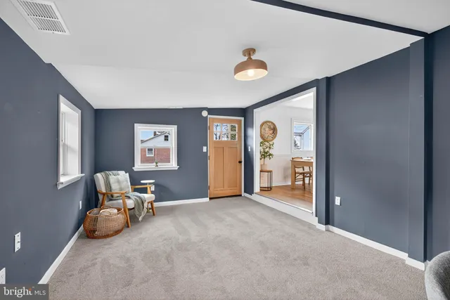 $397,500 | 2472 Leaman Road, Ronks, PA 17572