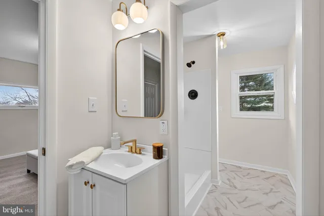 $397,500 | 2472 Leaman Road, Ronks, PA 17572