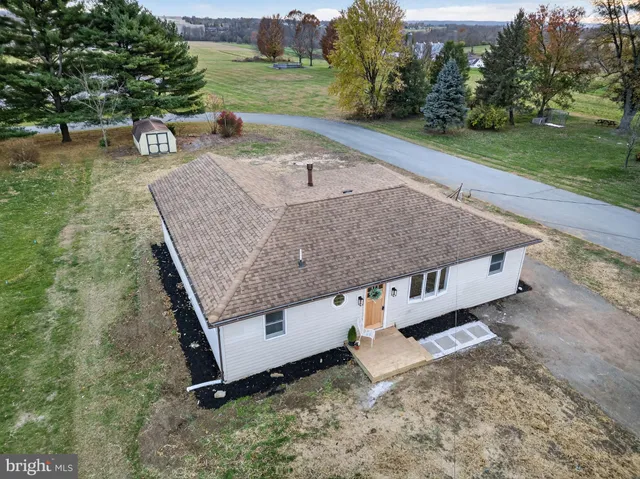 $397,500 | 2472 Leaman Road, Ronks, PA 17572