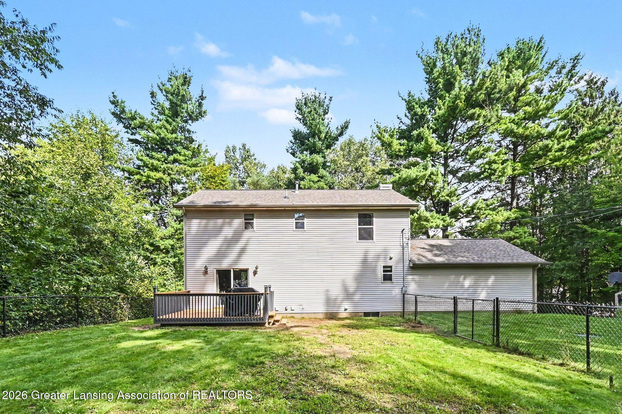 12033 Pine Ridge Drive Perry, MI 48872 - Photo 29 of 35 029_file_2108