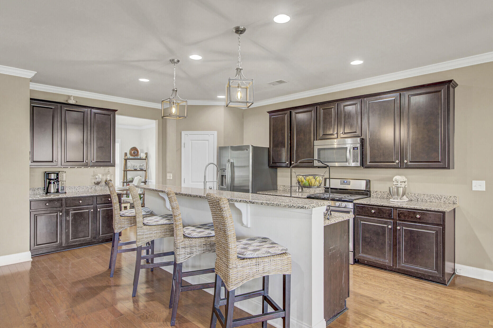248 Decatur Drive Summerville, SC 29486 - Photo 7 of 55 09_9_mls