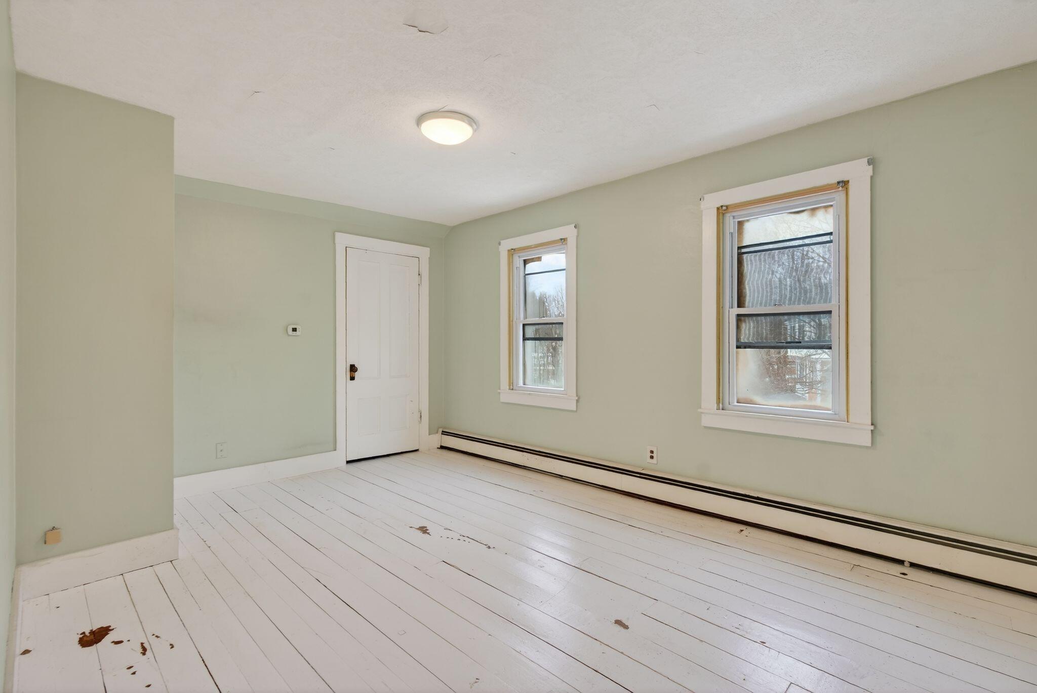 106 North Street Saco, ME 04072 - Photo 31 of 39 33_DSC04134