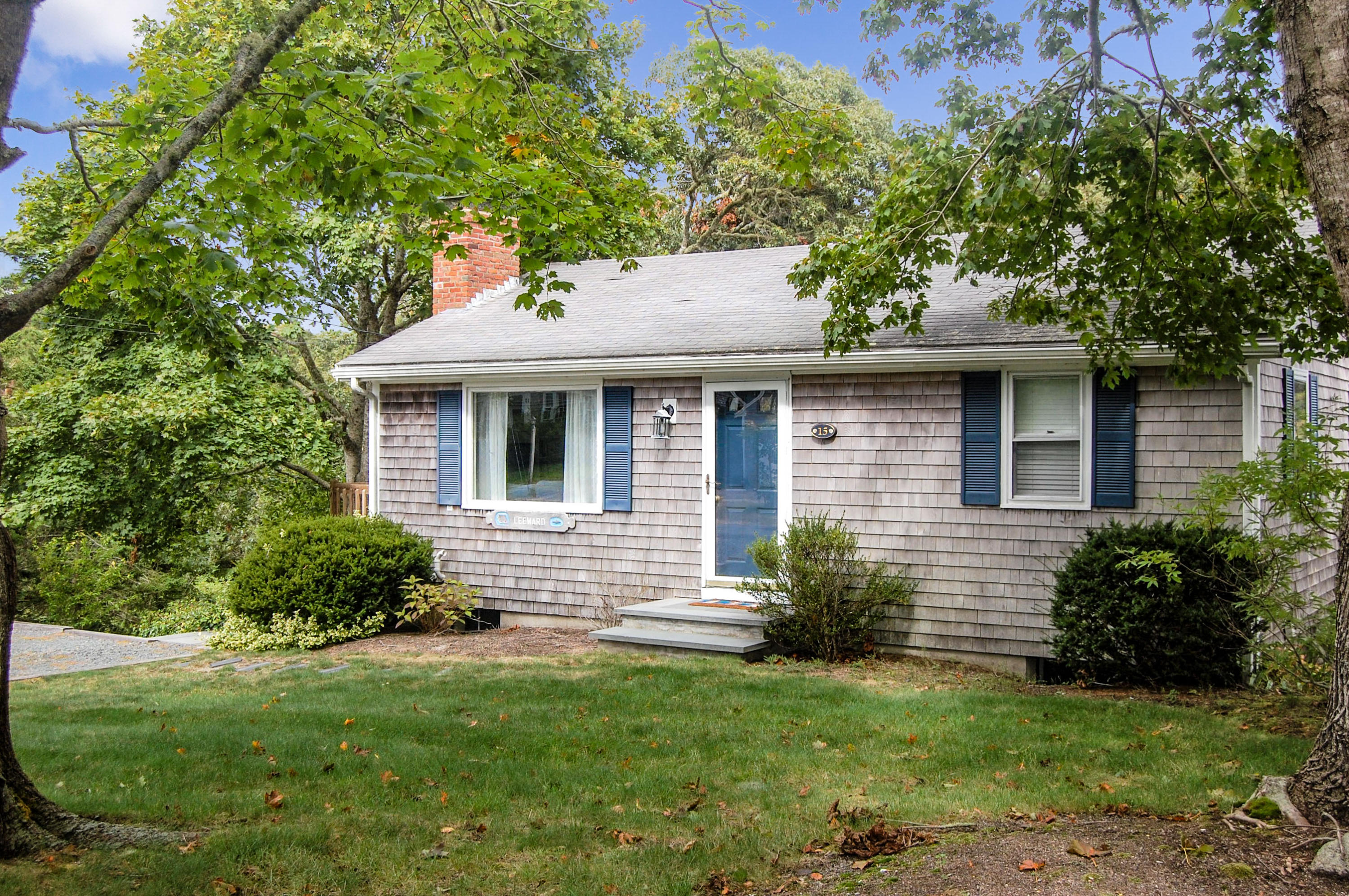 15 Old Tavern Road