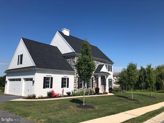 339 Royal Hunt Way Lititz, PA 17543 - Photo 3 of 37
