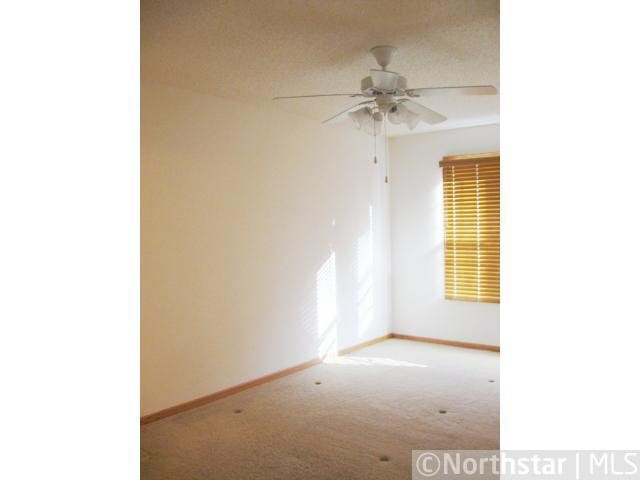 4333 Victor Path, Unit 9 Hugo, MN 55038 - Photo 4 of 10 Gallery Image 4