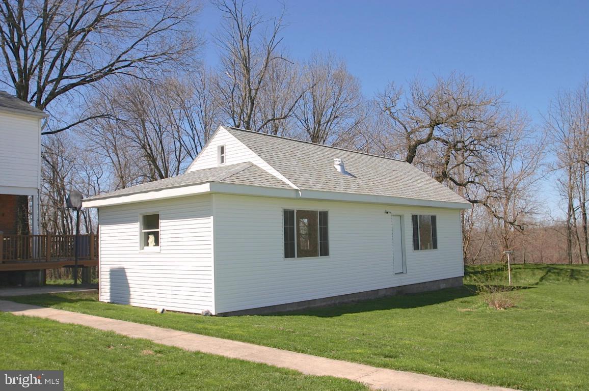2091 Turnpike Road Elizabethtown, PA 17022 - Photo 24 of 30 Gallery Image 24