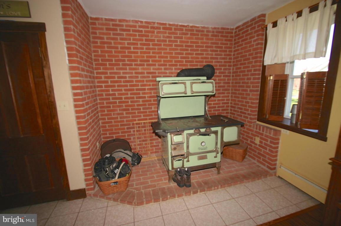 2091 Turnpike Road Elizabethtown, PA 17022 - Photo 8 of 30 Gallery Image 8
