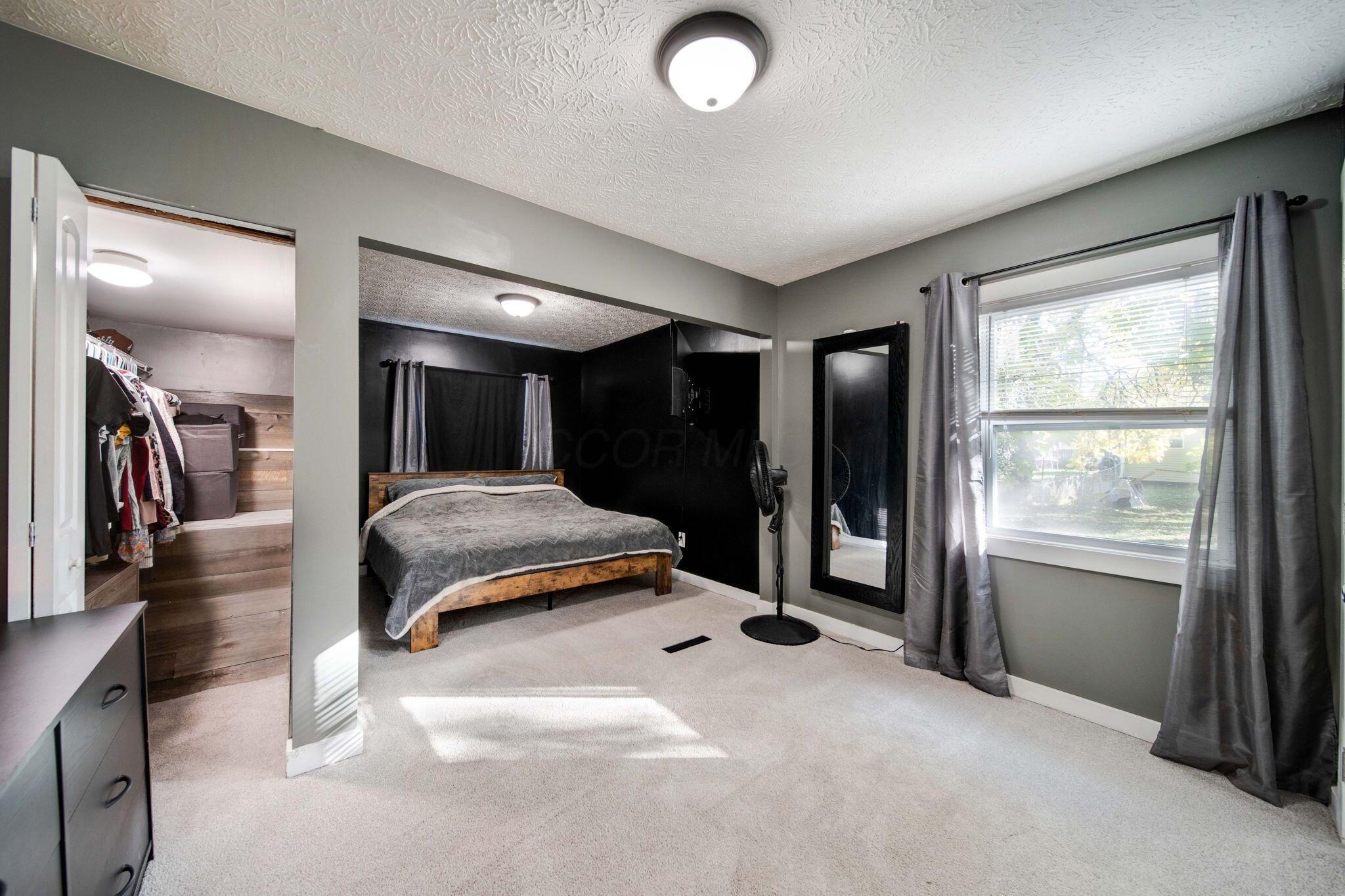 672 Stockbridge Road Columbus, OH 43207 - Photo 32 of 59 25-web-or-mls-DSC05827_8_9