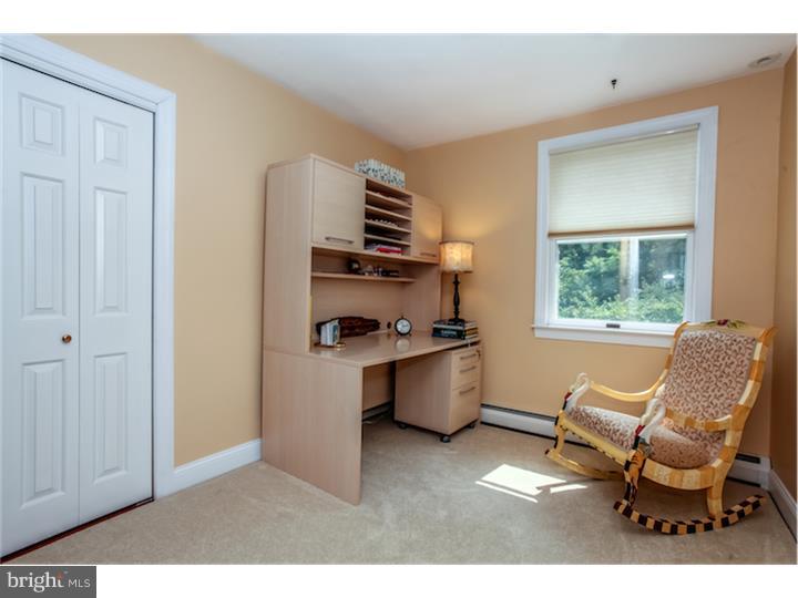 90 Chapel Hill Road Media, PA 19063 - Photo 17 of 25 Bedroom 2