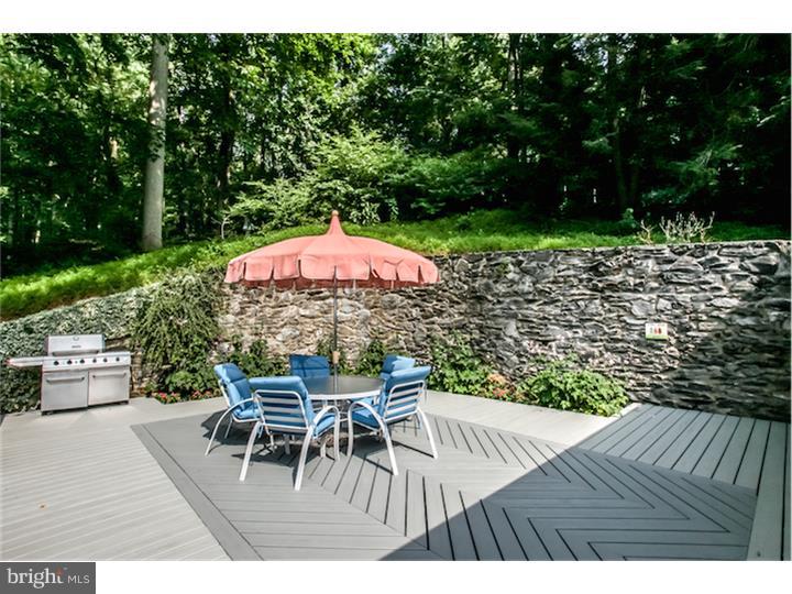 90 Chapel Hill Road Media, PA 19063 - Photo 23 of 25 Deck