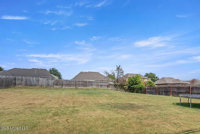 $362,500 | 2904 South Cherry Drive, Southaven, MS 38672