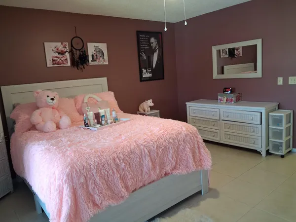 $1,500 | 23 Lake Vista Trail, Unit 204, Port St. Lucie, FL 34952