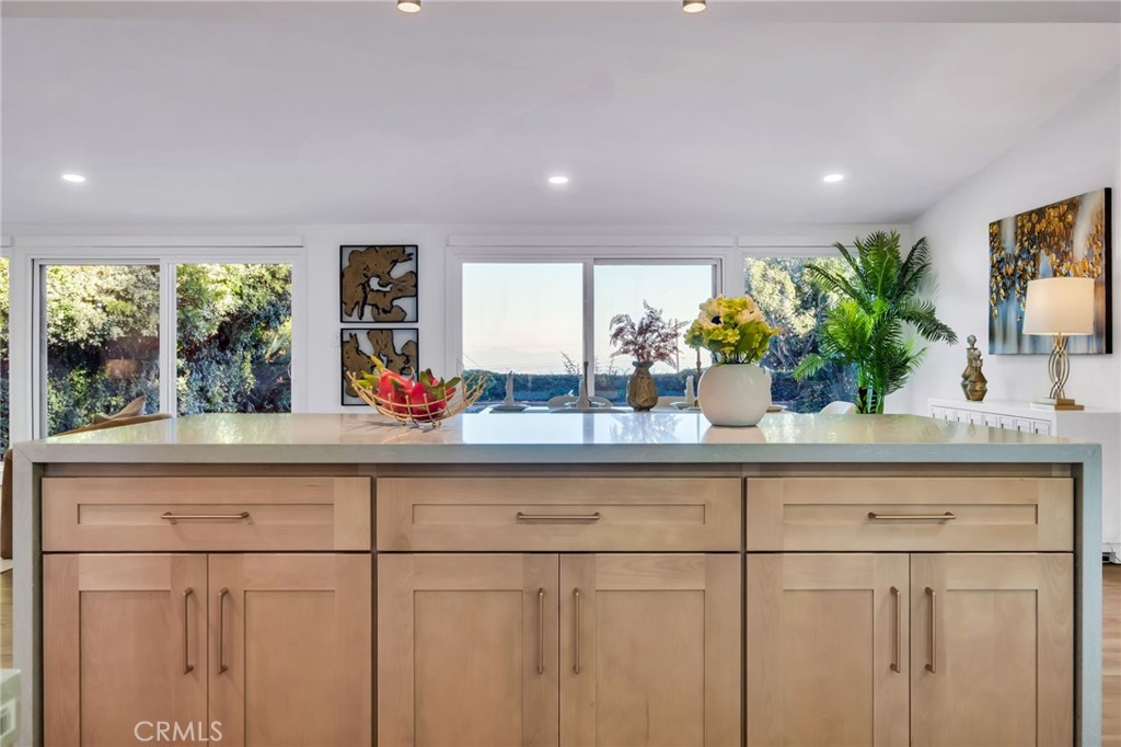 26700 Indian Peak Road Rancho Palos Verdes, CA 90275 - Photo 3 of 47