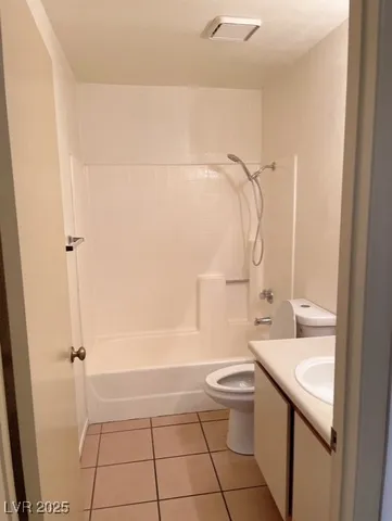 $239,000 | 3150 North Soft Breezes Drive, Unit 1200, Las Vegas, NV 89128