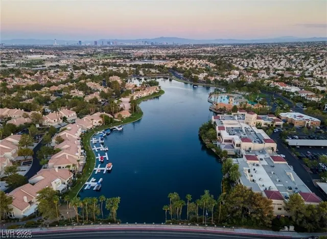 $239,000 | 3150 North Soft Breezes Drive, Unit 1200, Las Vegas, NV 89128