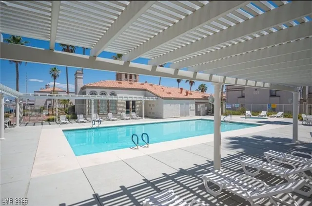 $239,000 | 3150 North Soft Breezes Drive, Unit 1200, Las Vegas, NV 89128