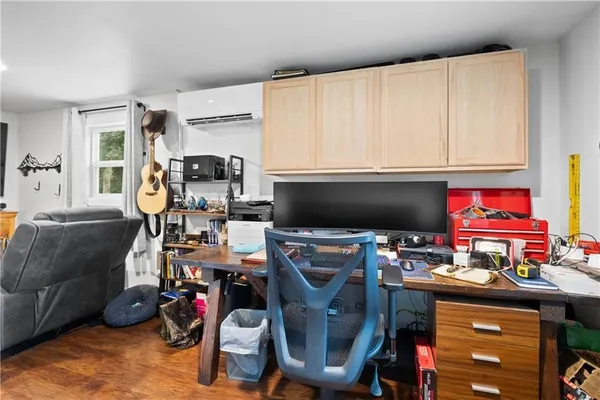 $425,000 | 13410 Mt Olivet Road, Smithville, MO 64089